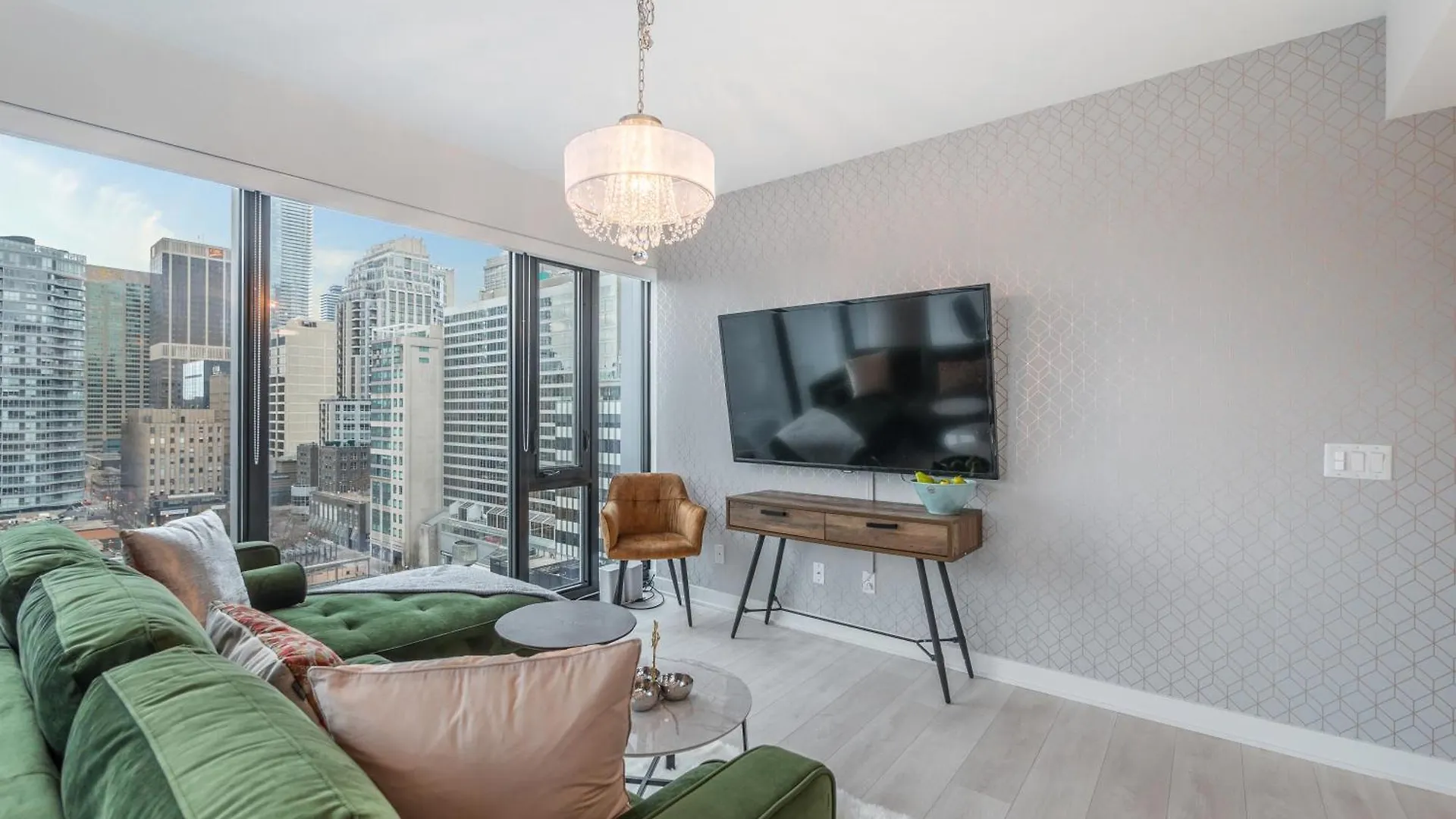 טורונטו Designer One Bedroom Suite - Yorkville